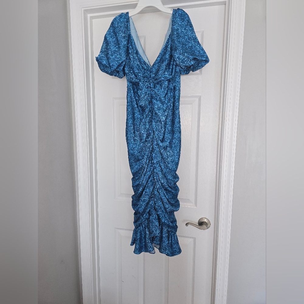 Beautiful blue statement dress by AMUR. - Picture 2 of 6
